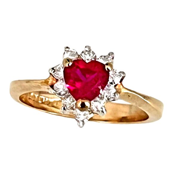 Vintage Ring Size 5 Heart Cubic Zirconia Accent 14K Gold Plate Mid-Century 14V - Picture 1 of 4